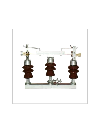 11 KV,400A ISOLATOR without EARTH BLADE with Structure